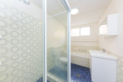 Dolphin Court Unit 1 - South Australia Travel 1