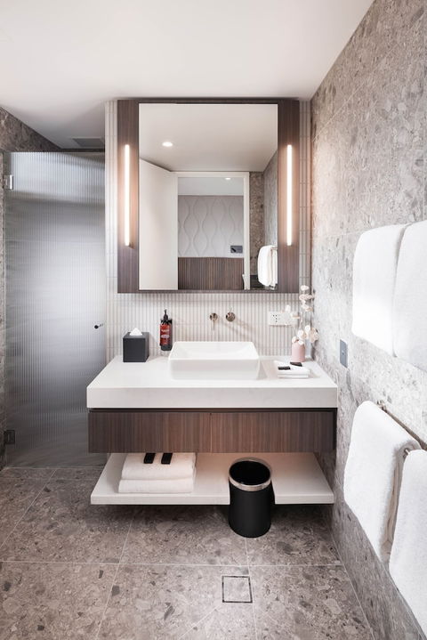 Majestic M Suites - South Australia Travel 5