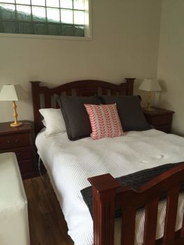 Nutgrove Beach Studio Apartment - South Australia Travel 5