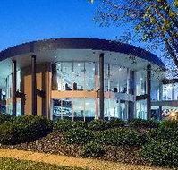 Premier Hotel  Apartments - South Australia Travel