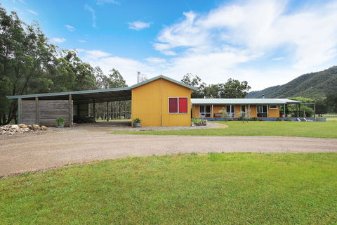 Feathertop Views And Dorm - South Australia Travel 1