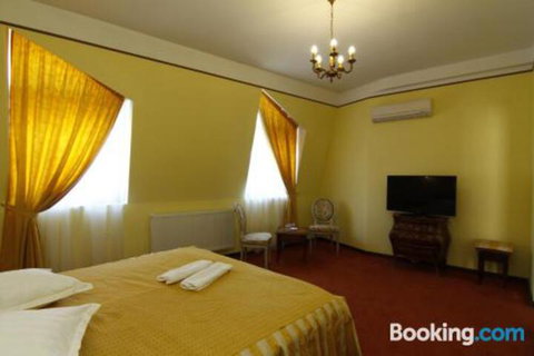 Mole Creek Lodge - South Australia Travel 6