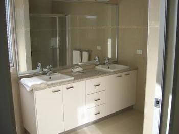 Harbour Views - South Australia Travel 1