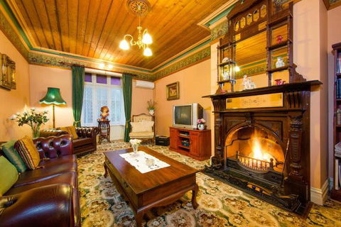 Barnsley House Bed & Breakfast - South Australia Travel 1