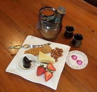 Ayr Bed  Breakfast on McIntyre - South Australia Travel