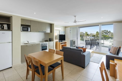 Oaks Hervey Bay Resort And Spa - South Australia Travel 5