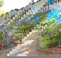 Silver Sands Apartments