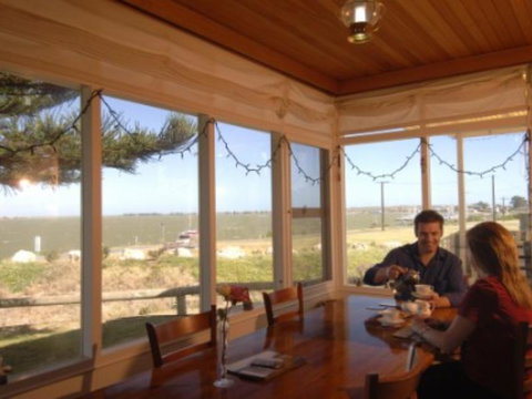 Vue De M Bed & Breakfast - South Australia Travel 3