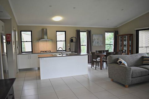 Melawondi Spring Retreat - South Australia Travel 5
