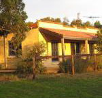 Dees Villa Bed  Breakfast - South Australia Travel