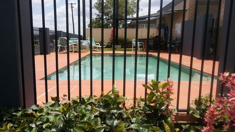 Shady Rest Motel - South Australia Travel 1
