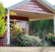 Amamoor Homestead BB and Country Cottages - South Australia Travel