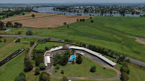Jacaranda Motor Lodge - South Australia Travel 0