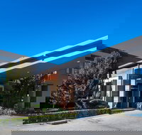 Gibraltar Hotel Bowral - South Australia Travel