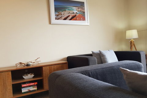 Blue Seas Holiday Villas - South Australia Travel 7