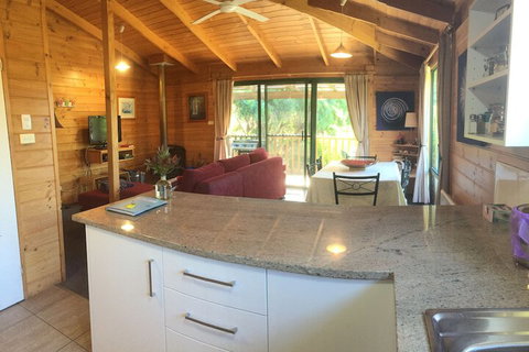 Sandpiper Ocean Cottages - South Australia Travel 6
