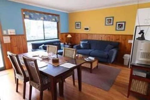 Bicheno's A Plus Apartments - South Australia Travel 5