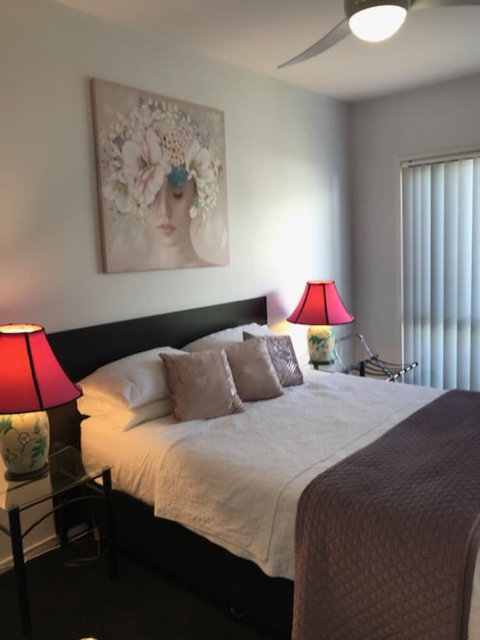 Corlette Retreat - South Australia Travel 3