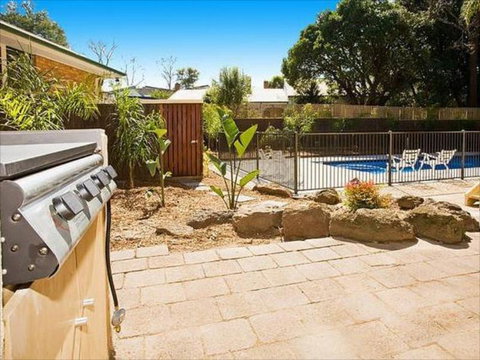 Phillip Island Accommodation - South Australia Travel 1