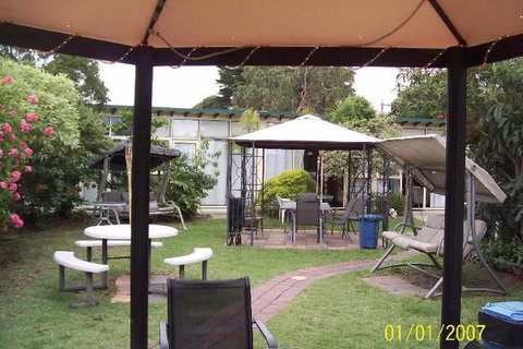 Copper Lantern Motel - South Australia Travel 4