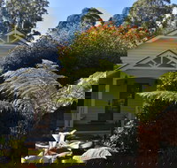 Gatehouse Cottage at Merrow Cottages - Mt Dandenong - South Australia Travel