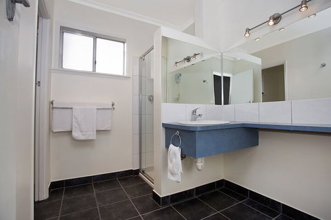 Hamilton Town House Motel - South Australia Travel 5