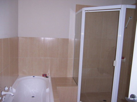 Christies No 1 Esplanade - South Australia Travel 1