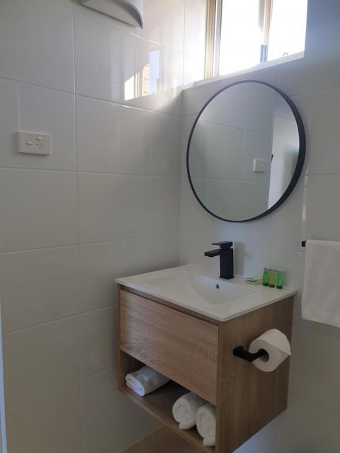 Sandpiper Motel Ulladulla - South Australia Travel 3