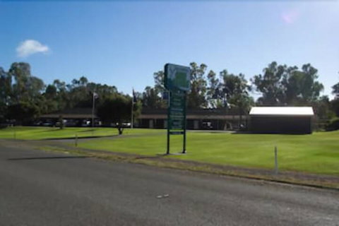 Tocumwal Golf Resort - South Australia Travel 2