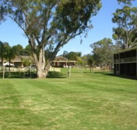 Tocumwal Golf Resort - South Australia Travel