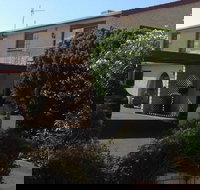 Forest Lodge Motor Inn  Restaurant - South Australia Travel