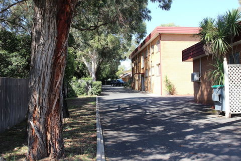 Westwood Motor Inn - South Australia Travel 0