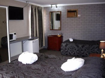 Estelle Kramer Motor Inn - South Australia Travel 4