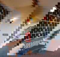 McNevin's Warwick Motel - South Australia Travel