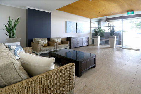 Sandcastle Apartments - South Australia Travel 1