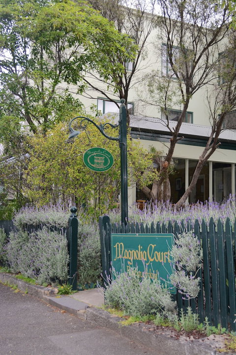 Magnolia Court Boutique Hotel Melbourne - South Australia Travel 1