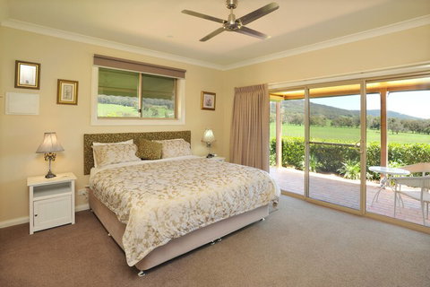 Langbrook Estate Cottages - South Australia Travel 7