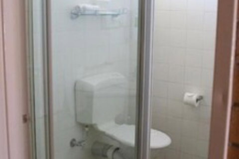 Buckaroo Motor Inn - South Australia Travel 7