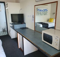 Budget on the Lake - South Australia Travel