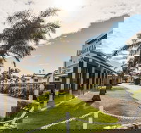 Lakes Jakaranda Holiday Units - South Australia Travel