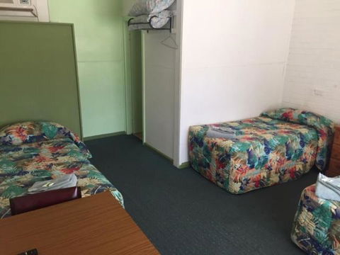 Governors Hill Motel - South Australia Travel 3