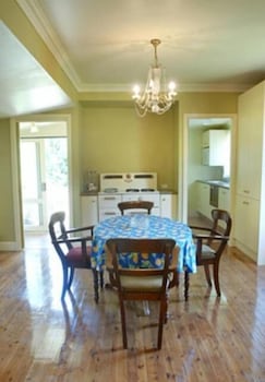 Leura Lady - South Australia Travel 5