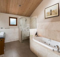 Aiyana Retreat - South Australia Travel
