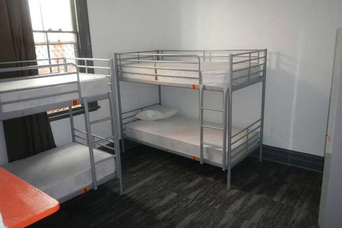 Haus Accommodation - Hostel - South Australia Travel 3