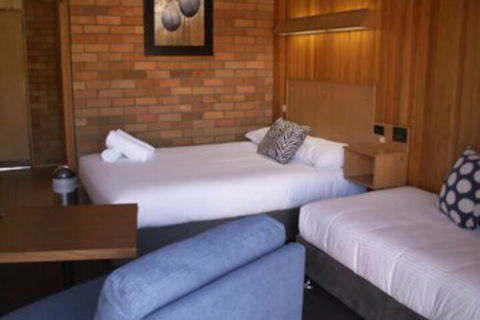 Court Street Motel - South Australia Travel 7