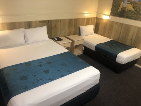 Wattle Tree Motel - South Australia Travel 3