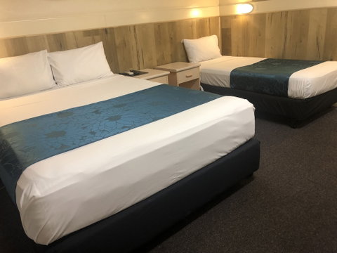 Wattle Tree Motel - South Australia Travel 1