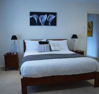 Cole House Apartments - South Australia Travel