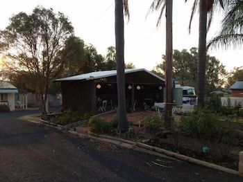 Oasis Motel Peak Hill - South Australia Travel 3