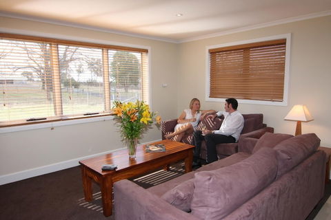 Moore Park Apartments - South Australia Travel 6